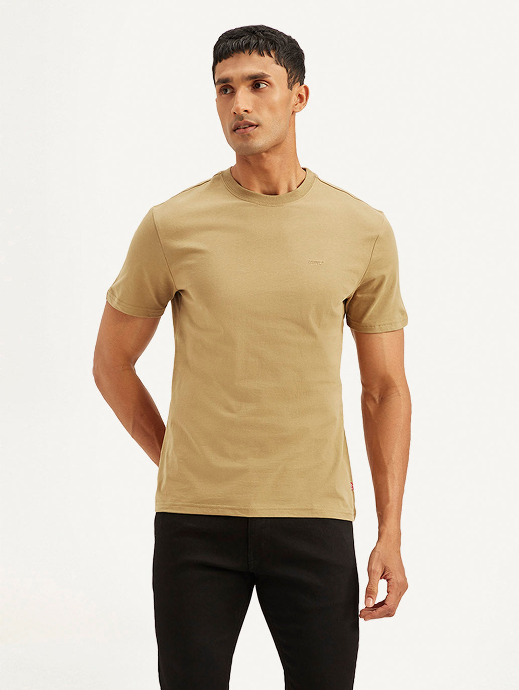 Men's Solid Slim Fit T-shirt - Front View