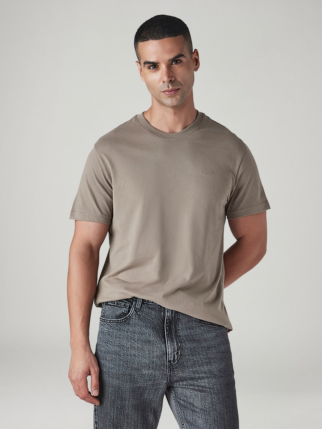 Men's Solid Slim Fit T-Shirt