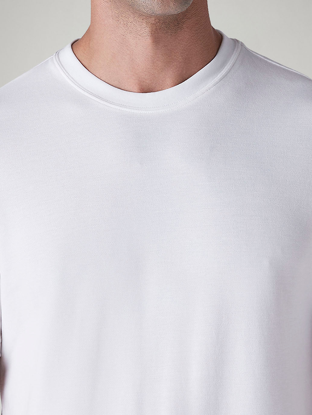 Men's Solid Slim Fit Pique T-Shirt - 20 View