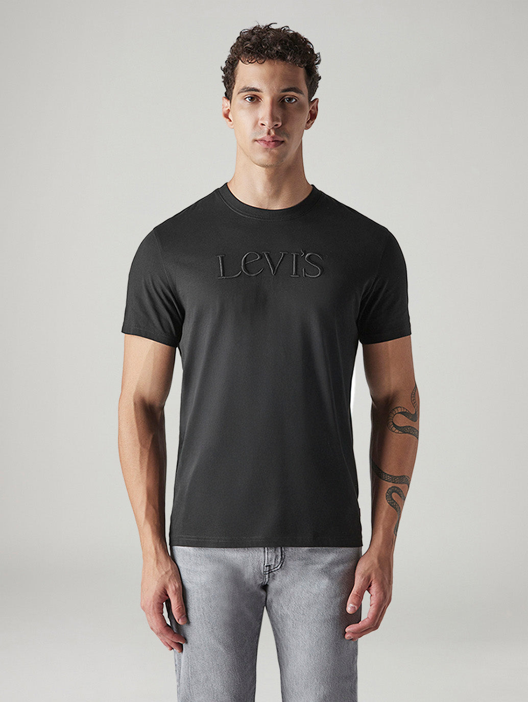 Men's Solid Slim Fit Jersey T-Shirt - Front View