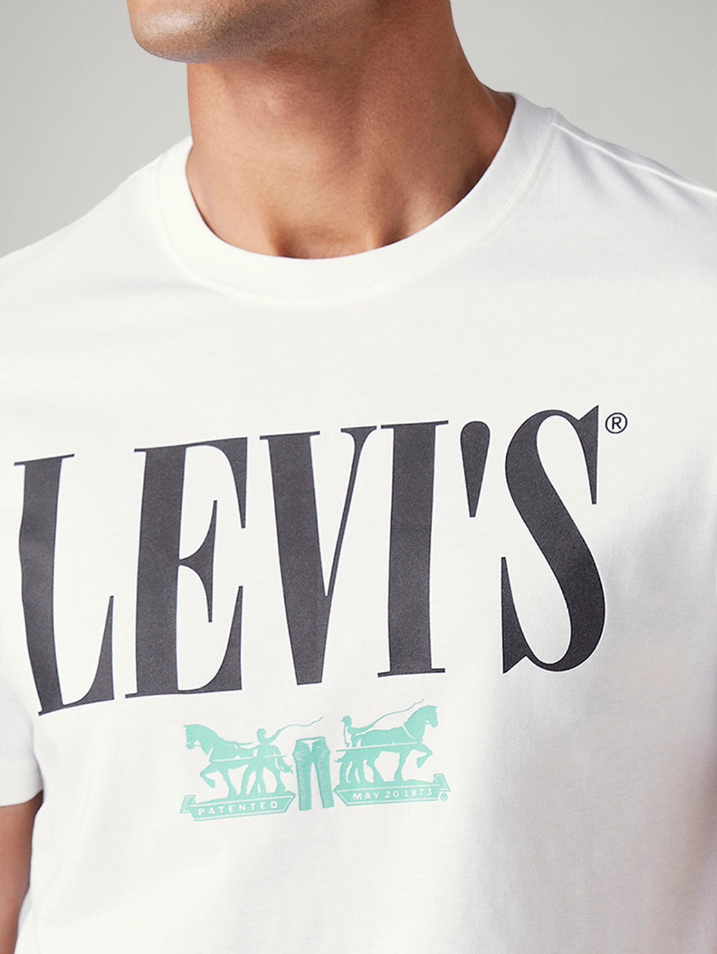 Men's Logo Printed Slim Fit T-Shirt - Detail View