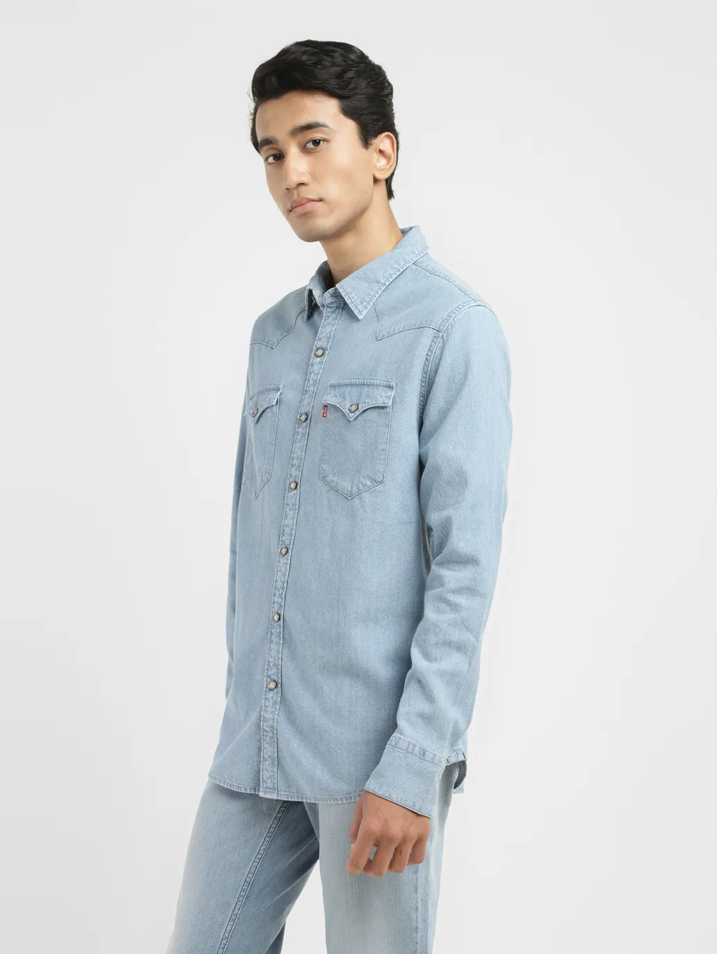 Men's Solid Slim Fit Shirt - eaf50daa-3aa0-44ea-ac30-2611ac9f5e80 View