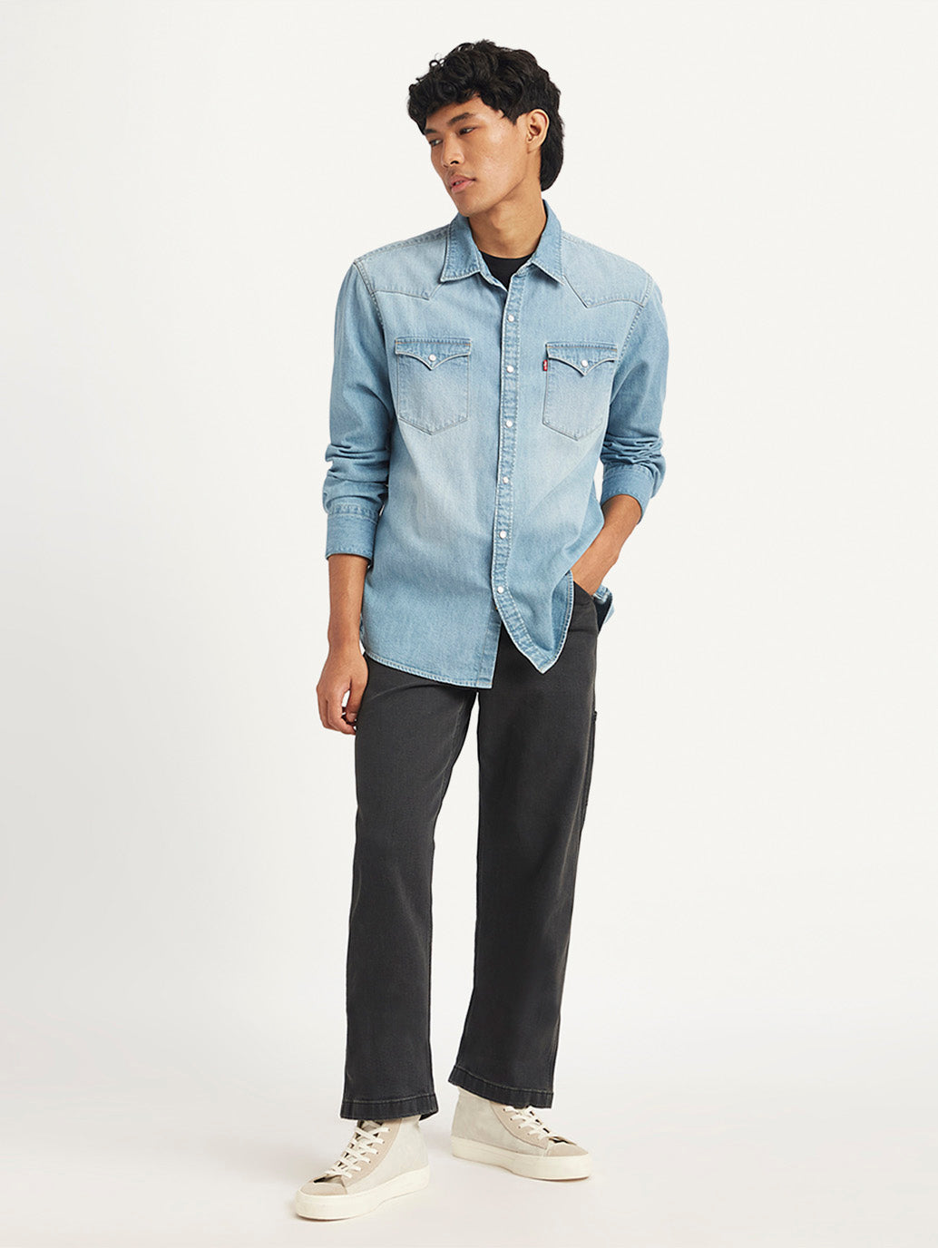 Men's Solid Regular Fit Denim Shirt - Front View