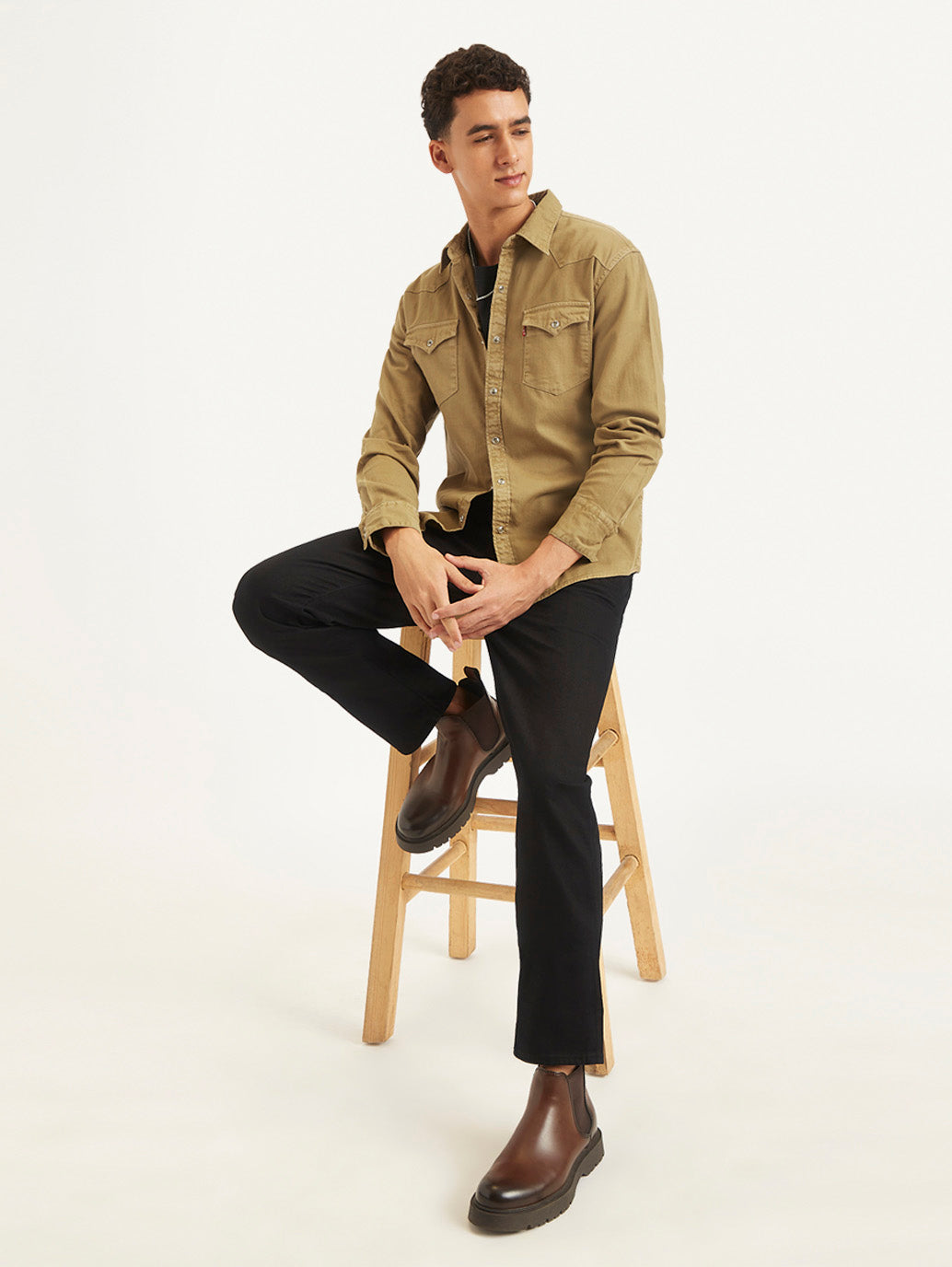 Men's Solid Slim Fit Denim Shirt - 51bb18bd-41fb-43b0-893e-2b704241928d View