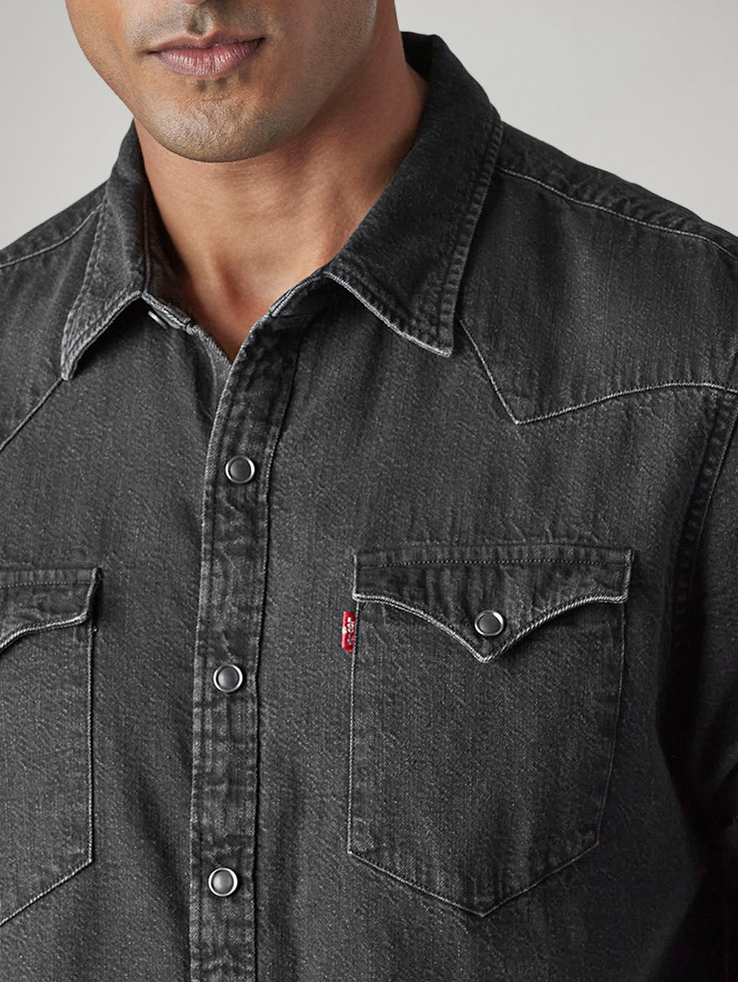 Men's Solid Slim Fit Denim Shirt - Detail View