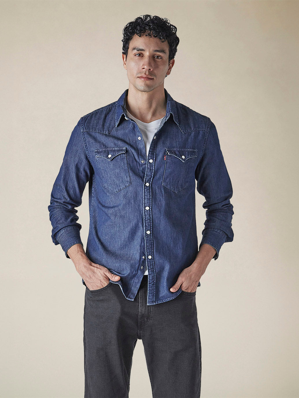 Men's Solid Regular Fit Denim Shirt