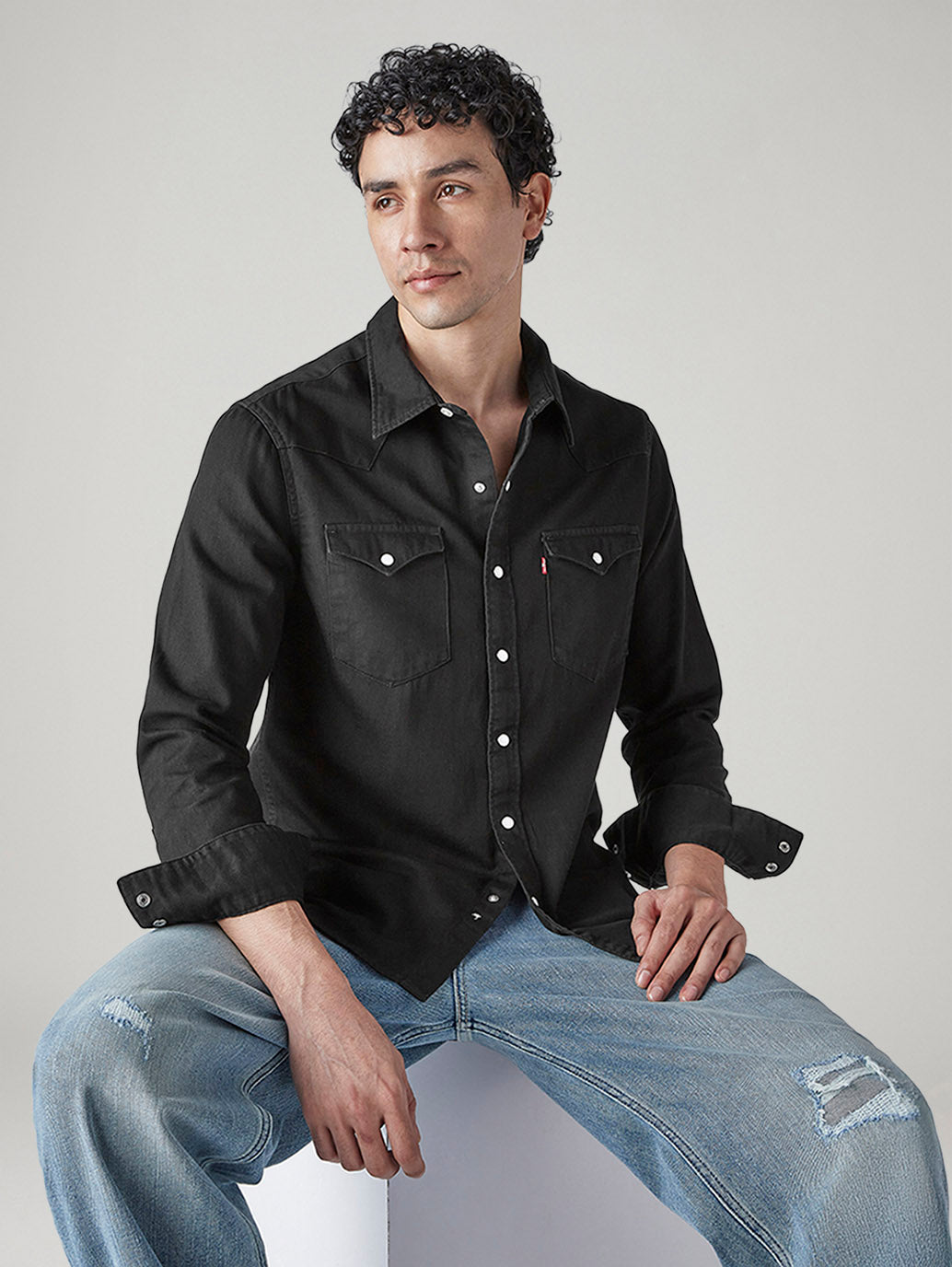 Men's Solid Regular Fit Denim Shirt