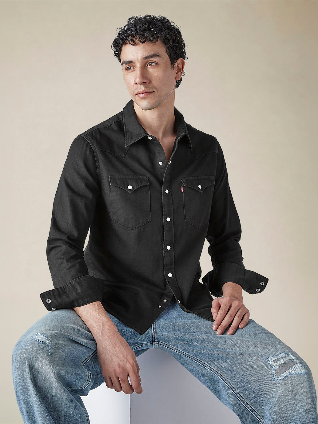 Men's Solid Slim Fit Denim Shirt - 012e720a-1e54-4220-8f42-0d62dc75b670 View