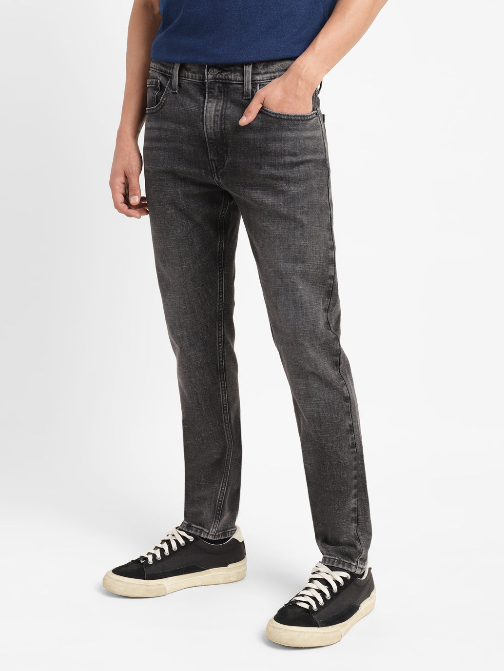 Men's 511 Black Slim Fit Mid Rise Jeans - d36eb75c-2c14-4daf-b4e9-c87ac35edde5 View