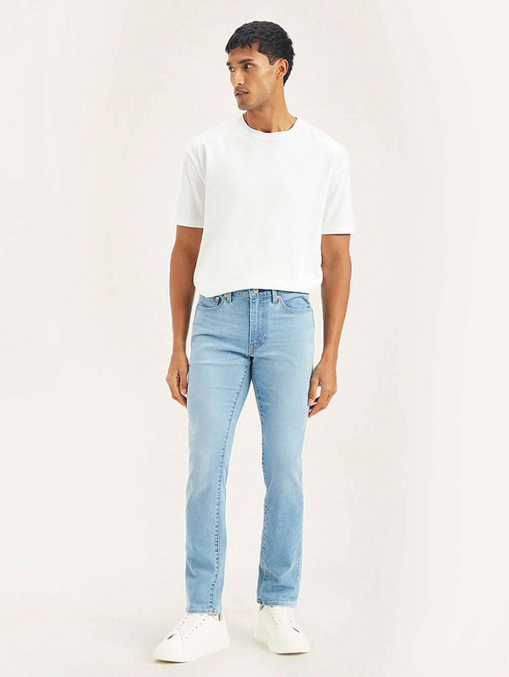 Men's 511 Light Blue Slim Fit Mid Rise Jeans - Front View