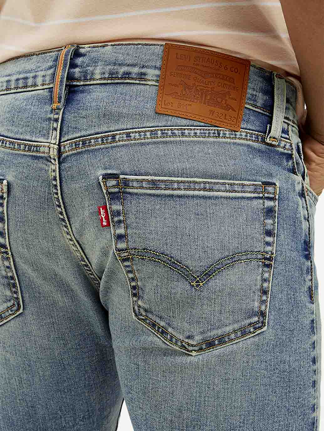 Men's 511 Light Blue Slim Fit Mid Rise Jeans - Detail View