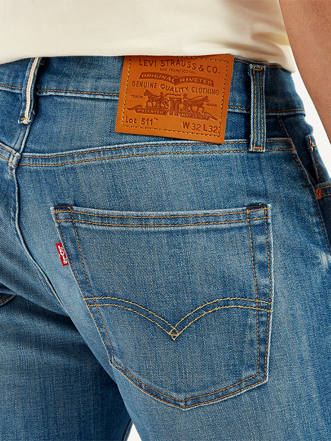 Men's 511 Blue Slim Fit Mid Rise Jeans - Detail View