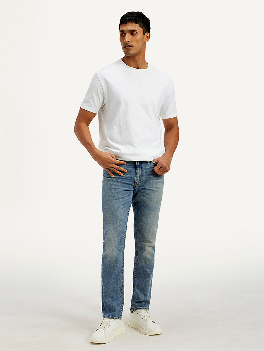 Men's 511 Blue Slim Fit Mid Rise Jeans - Front View