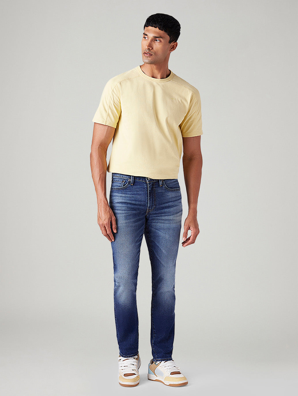 Men's 511 Blue Slim Fit Mid Rise Linen Jeans - Front View
