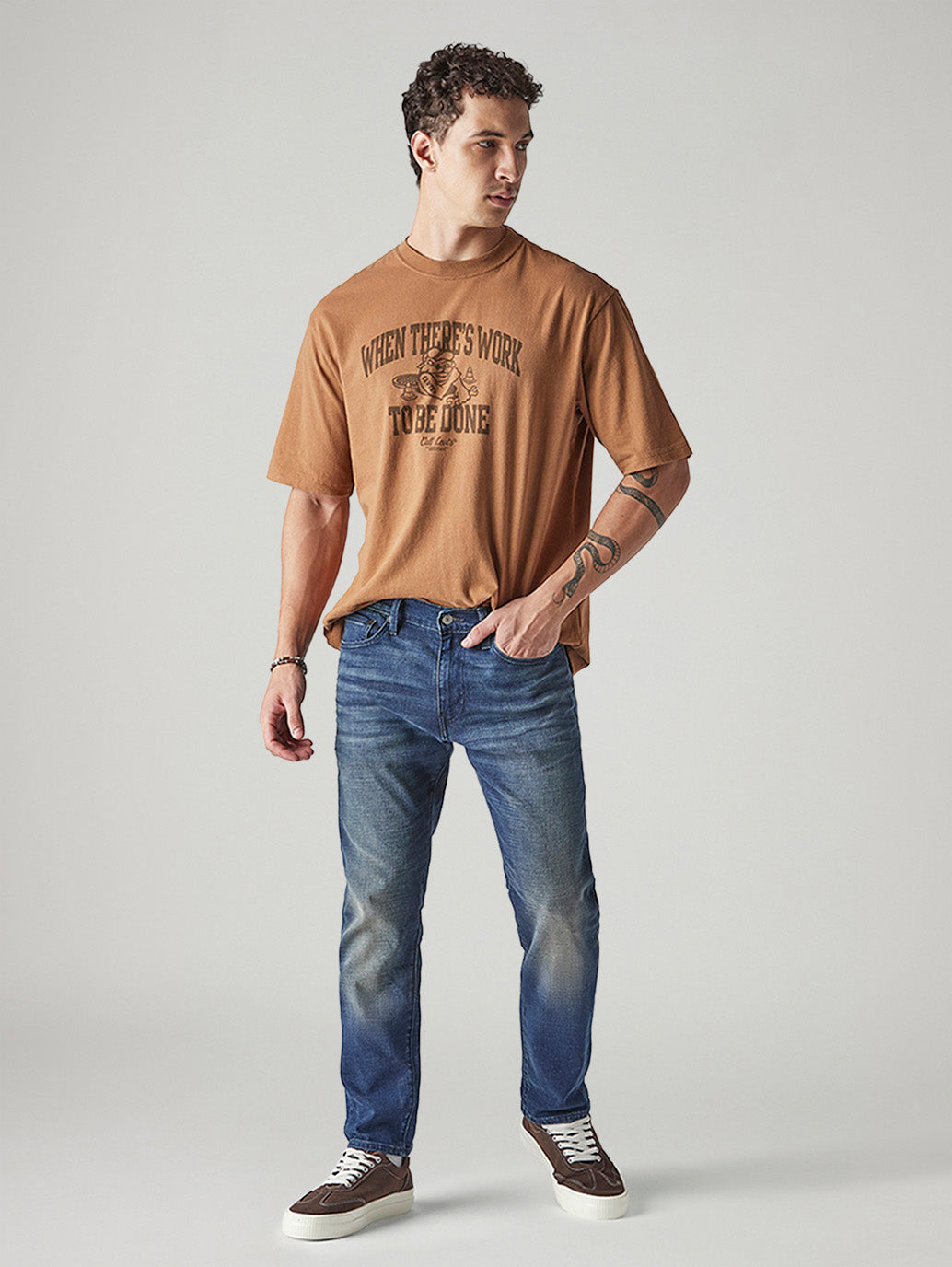 Men's 511 Indigo Slim Fit Mid Rise Selvedge Jeans - Styleshot View