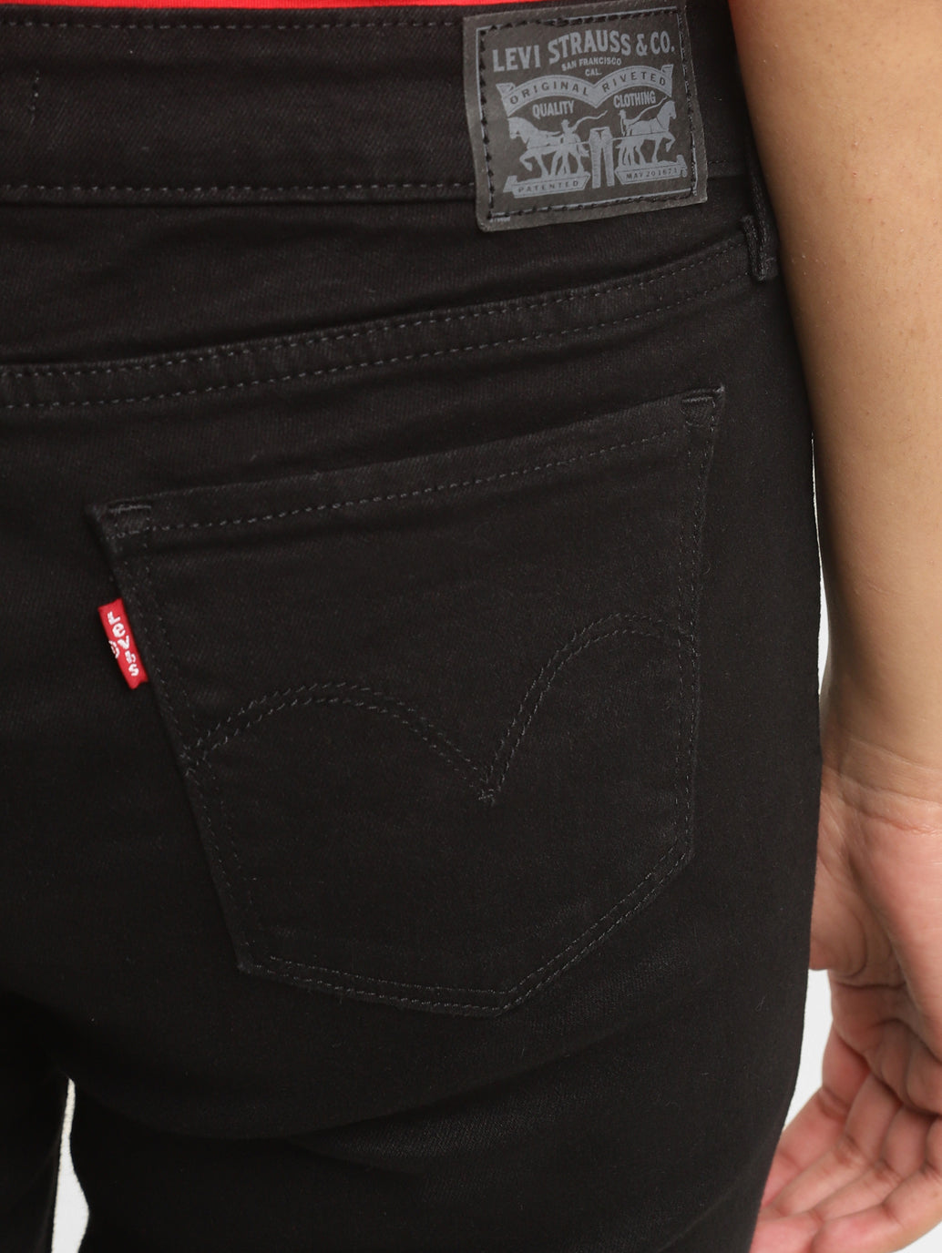 Women's 711 Black Skinny Fit Mid Rise Jeans - 5ea4fb75-4ac2-4bee-a0fc-fc3f8d2ed20c View