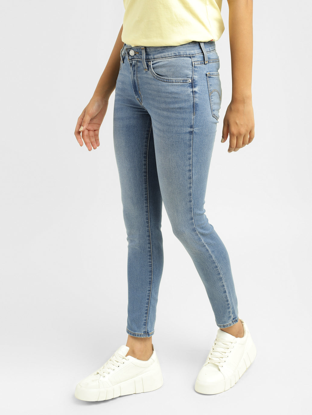 Women's 711 Blue Skinny Fit Mid Rise Jeans - 565eaff9-e514-4c24-aab3-450deec74172 View