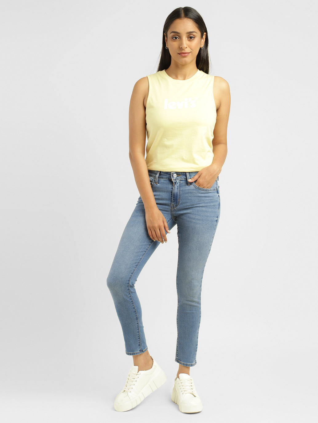 Women's 711 Blue Skinny Fit Mid Rise Jeans - f39251ec-11e1-4146-b784-bb5bfb672d6c View