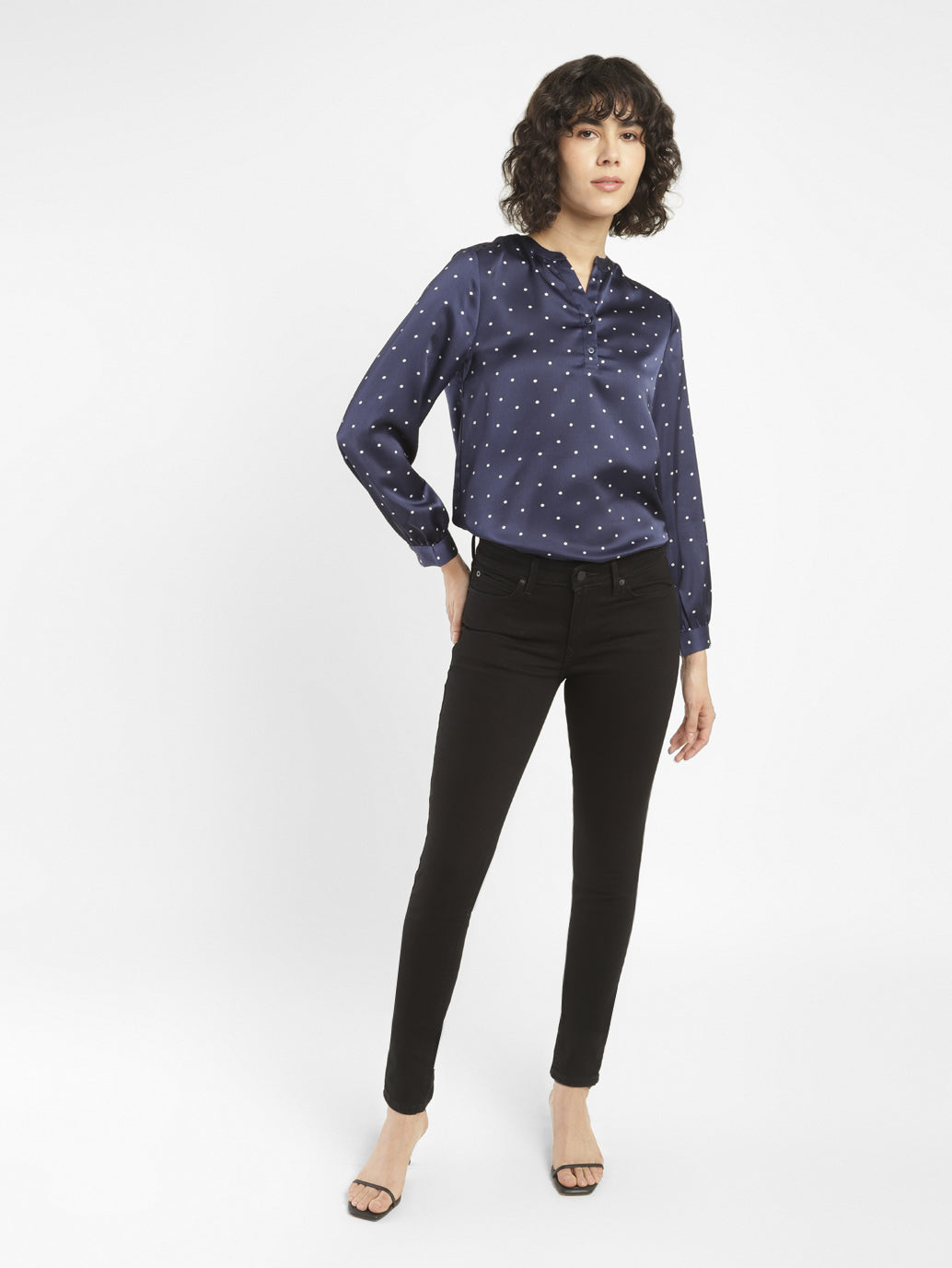 Women's 711 Black Skinny Fit Mid Rise Jeans - StyleShot View