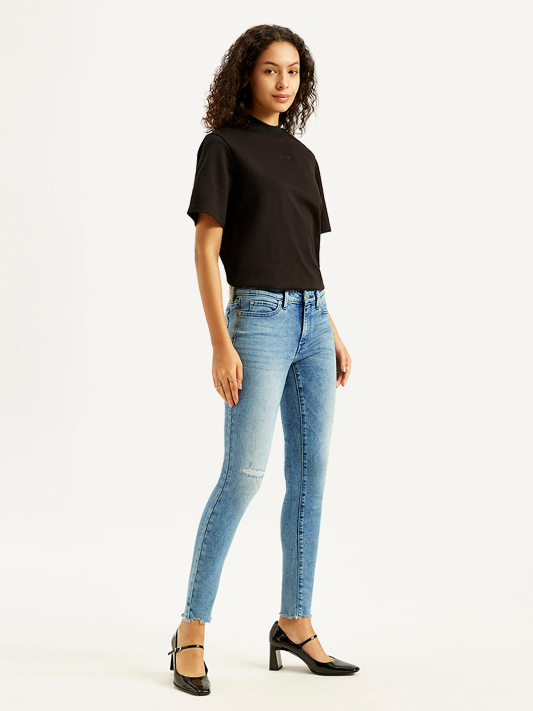Women's 711 Blue Skinny Fit Mid Rise Jeans - Side View