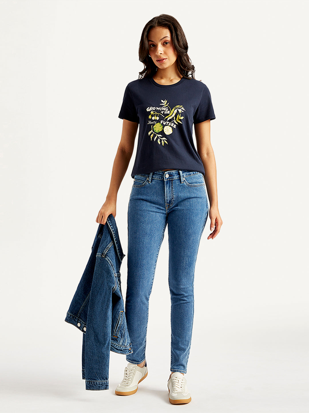 Women's 711 Blue Skinny Fit Mid Rise Jeans - Styleshot View
