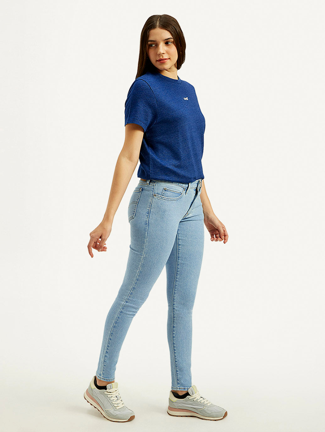 Women's 711 Blue Skinny Fit Mid Rise Jeans - Side View