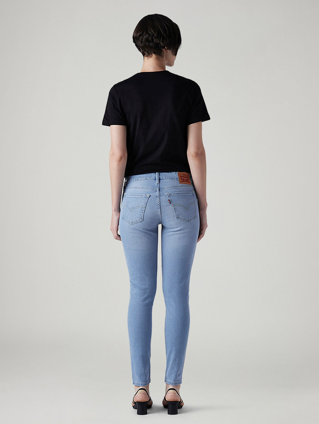 Women's 711 Light Blue Skinny Fit Mid Rise Jeans - Back View