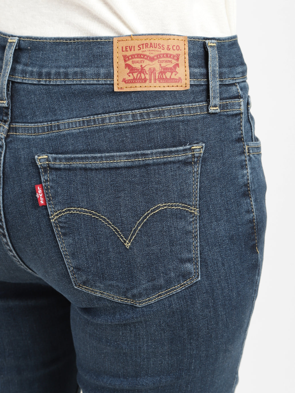 Women's 710 Super Skinny Jeans - f72b1fc6-4953-438c-aa6c-807de1f451a7 View