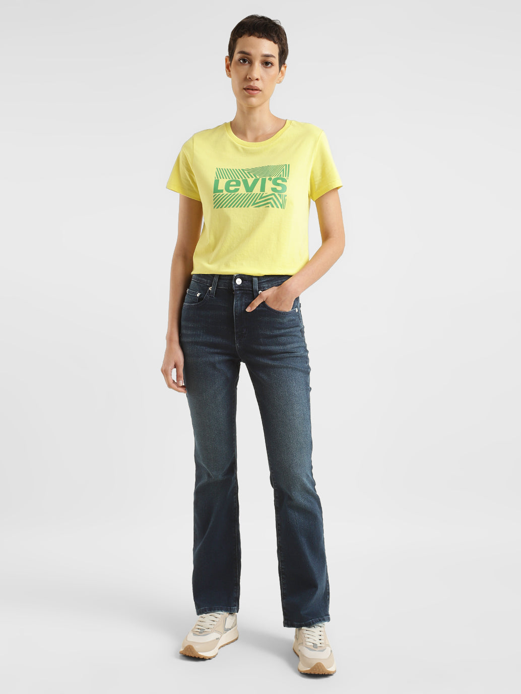Women's 725 Blue Flared Fit High Rise Jeans - 462573b1-5e32-46f7-bb84-b4490a21636a View