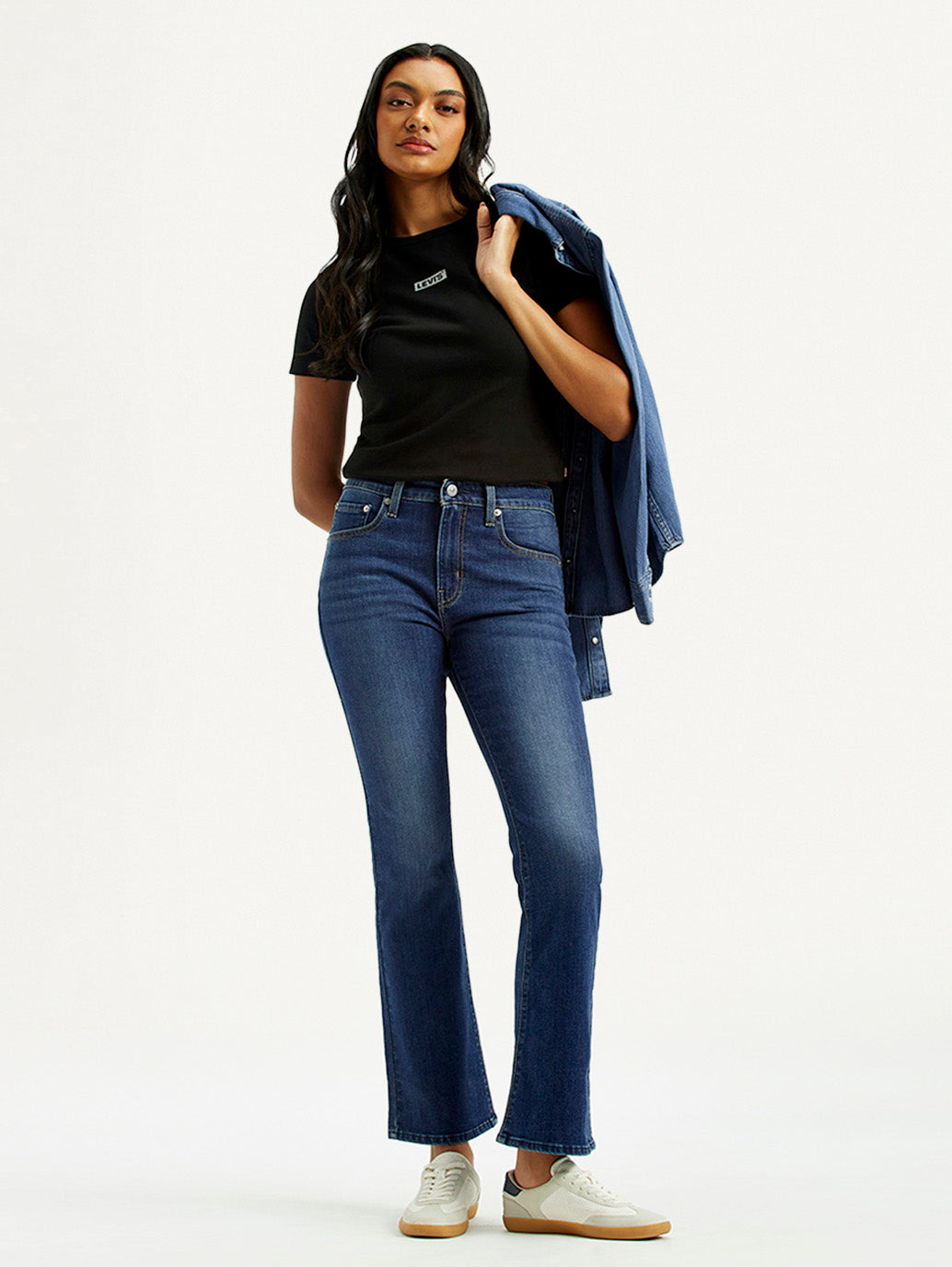 Women's 725 Dark Indigo Flared Fit High Rise Jeans - Styleshot View