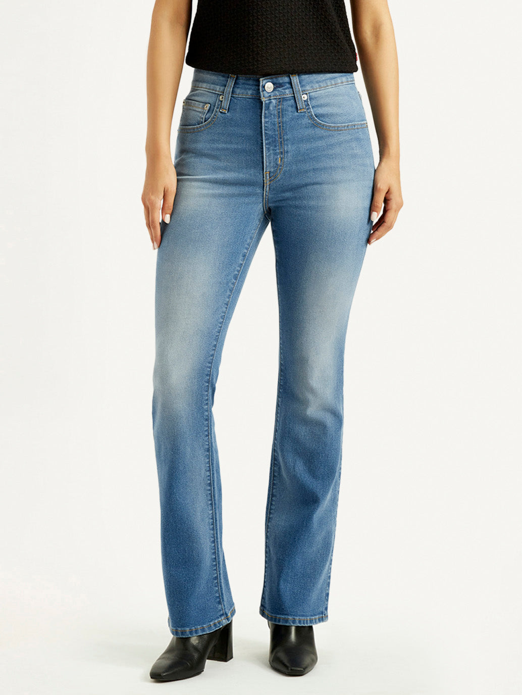 Women's 725 Med Indigo Flared Fit High Rise Jeans - Front View
