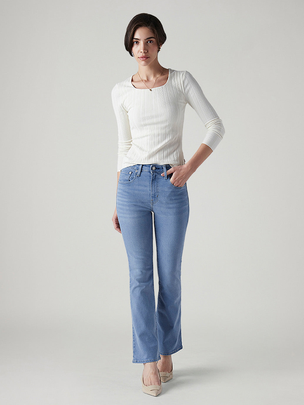 Women's 725 Light Blue Bootcut Fit High Rise Jeans
