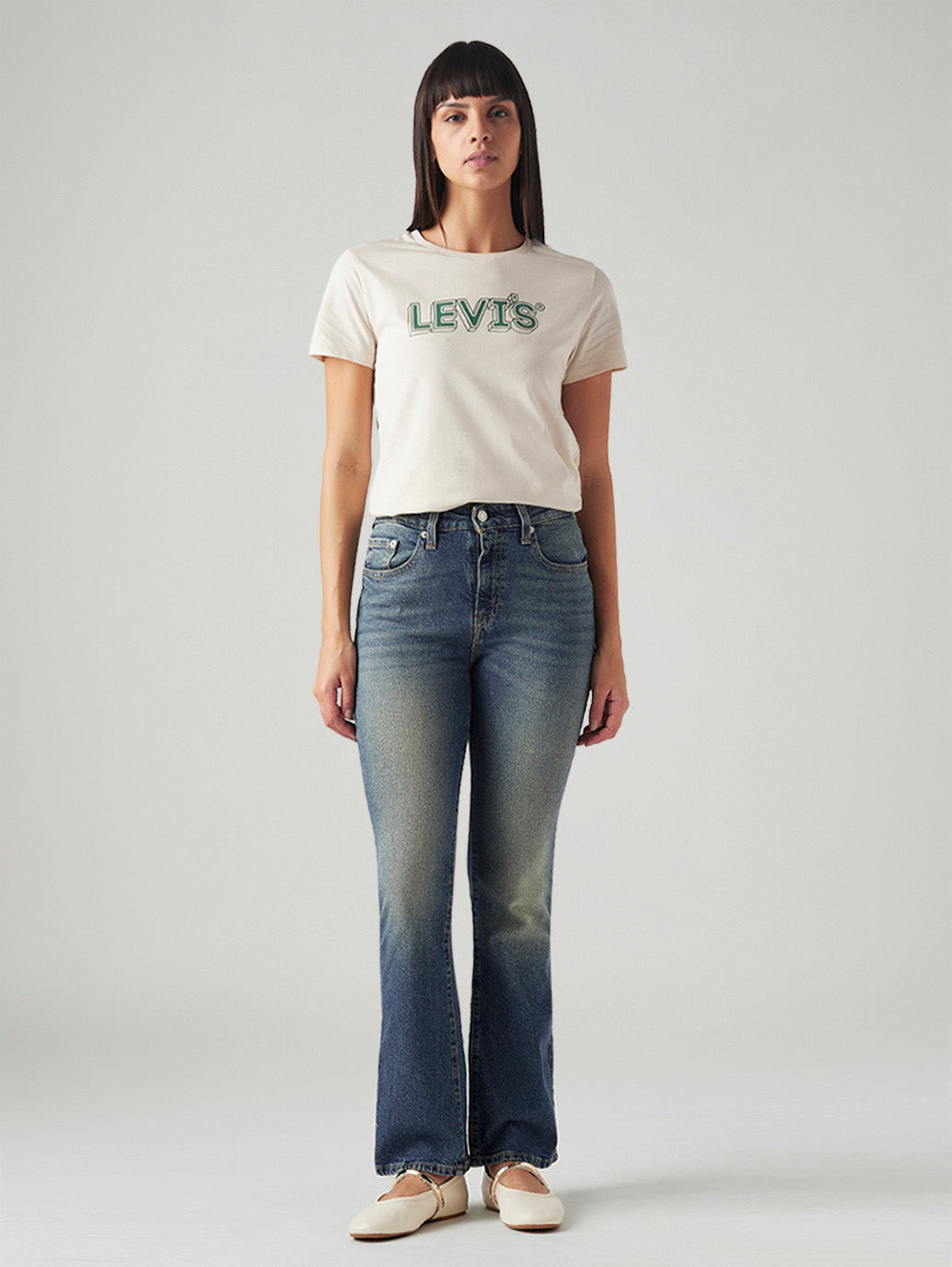 Women's 725 Med Indigo Bootcut Fit High Rise Jeans - Front View