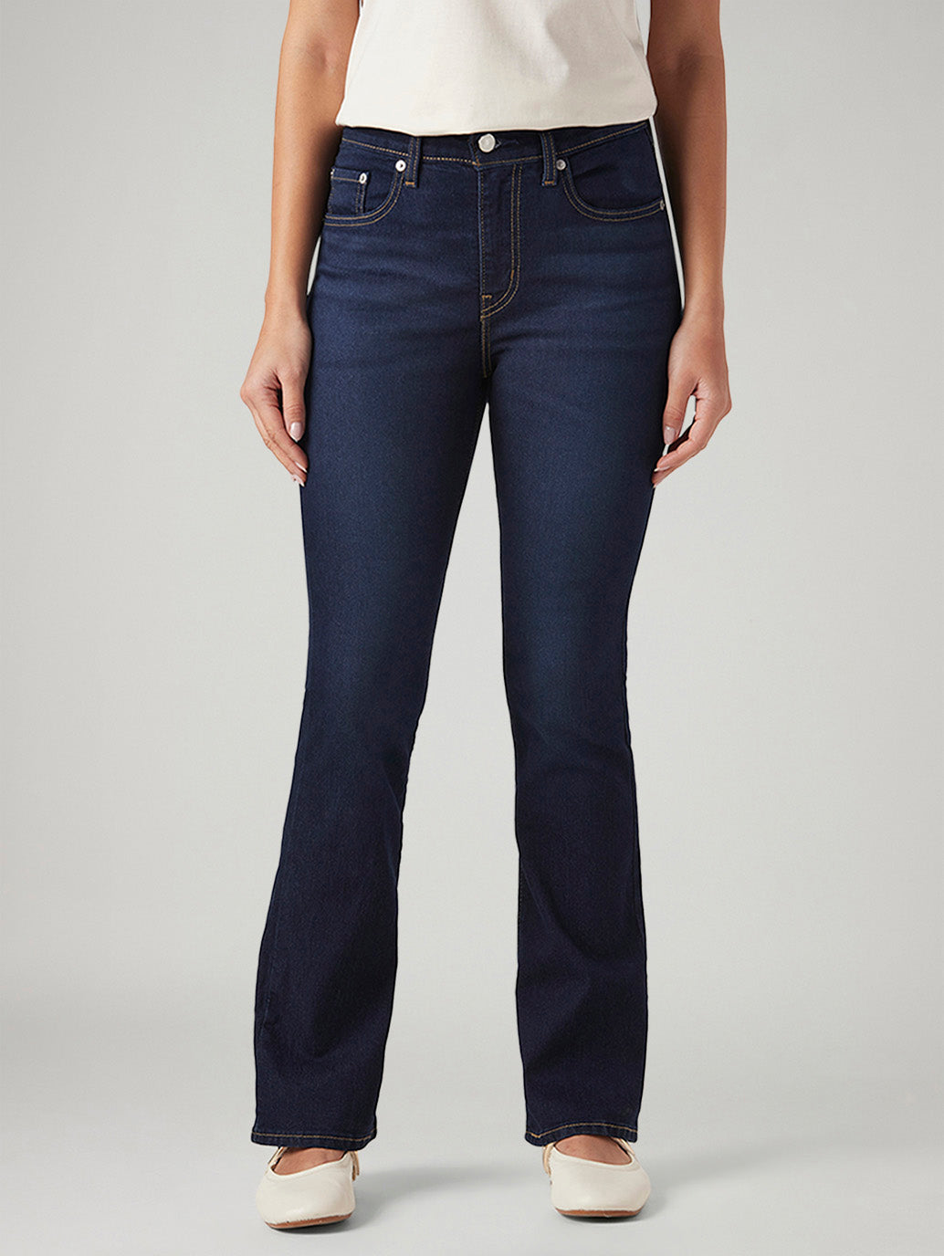 Women's 725 Navy Bootcut Fit High Rise Jeans - Front View