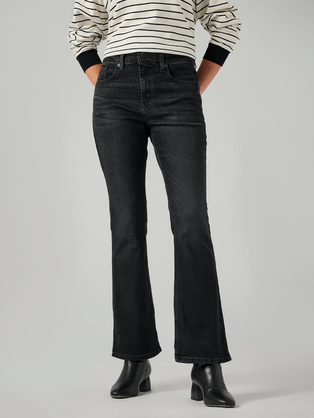 Women's 725 Black Bootcut Fit High Rise Jeans - Front View