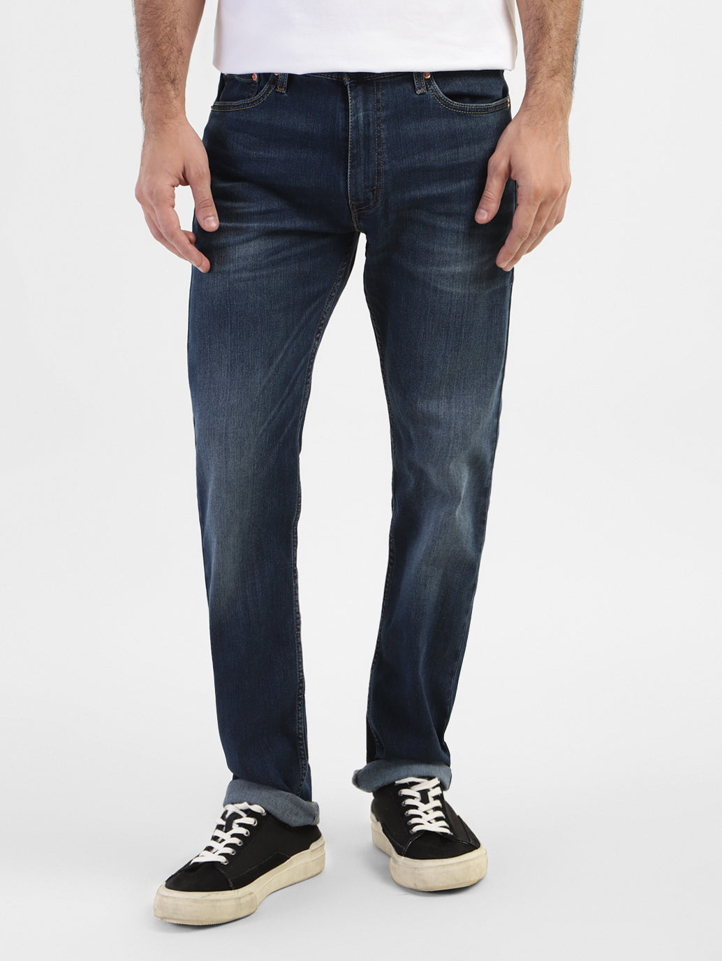 Men's 513 Blue Slim Straight Fit Mid Rise Jeans - d20c222a-3bc6-4ede-bdaf-f90ceba0bdb5 View
