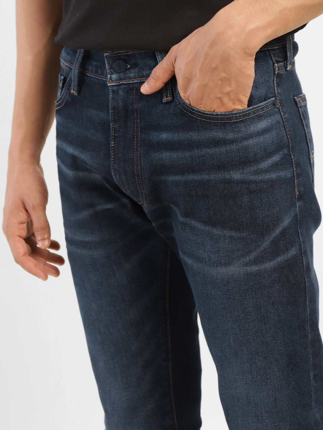 Men's 513 Indigo Slim Straight Fit Mid Rise Jeans - FrontDetails View