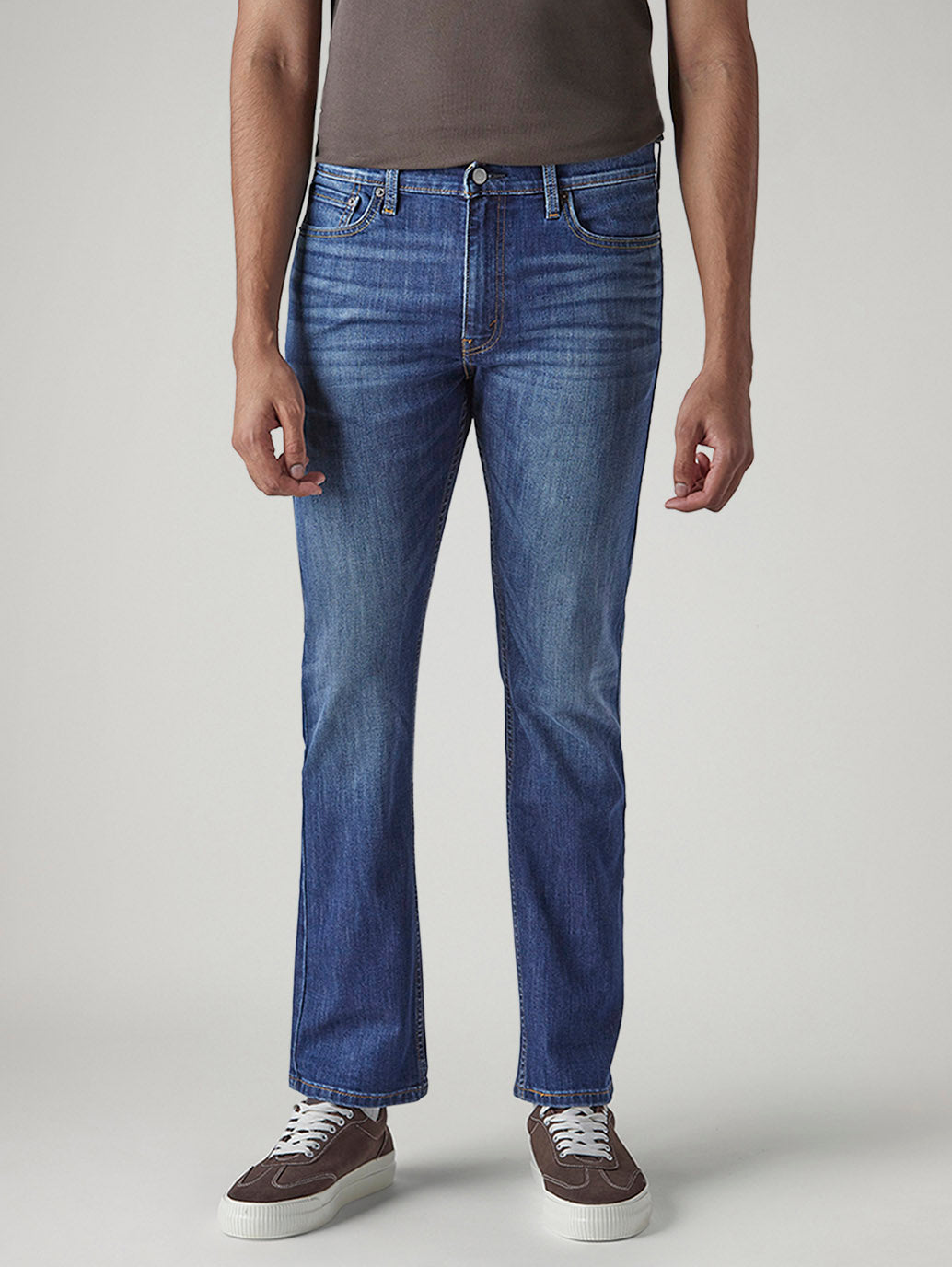 Men's 513 Med Indigo Slim Straight Fit Mid Rise Jeans - Front View