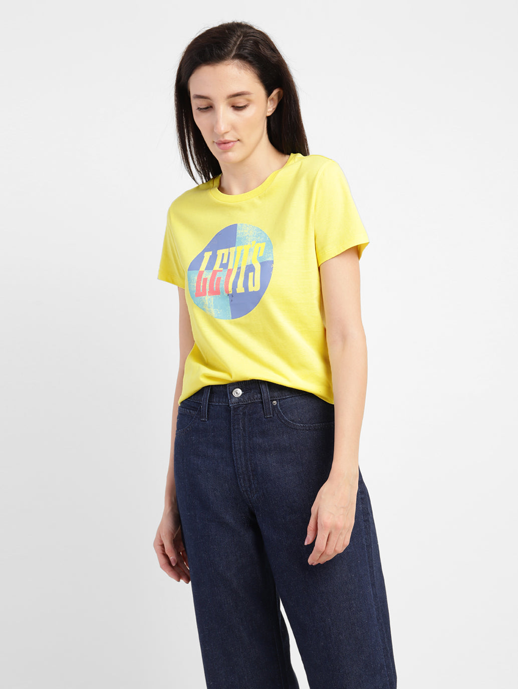 Women's Graphic Print Round Neck T-shirt - 80051693-26fb-4cc0-9b9c-963e3e769523 View