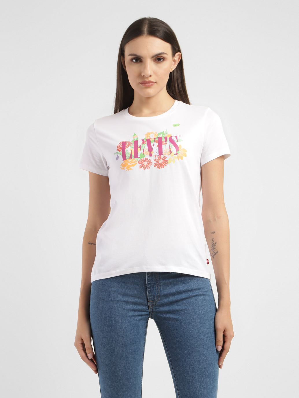 Women's Graphic Print Crew Neck T-shirt - 4597395e-6eba-4ed6-9aa7-9dd71c12ecf3 View
