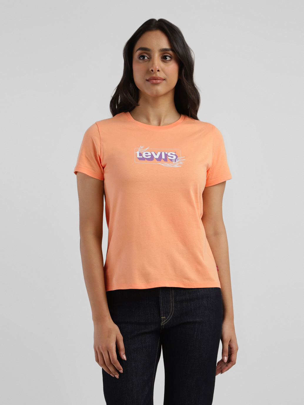 Women's Graphic Print Crew Neck T-shirt - 41584d1a-44de-49e1-a311-2f995f469063 View
