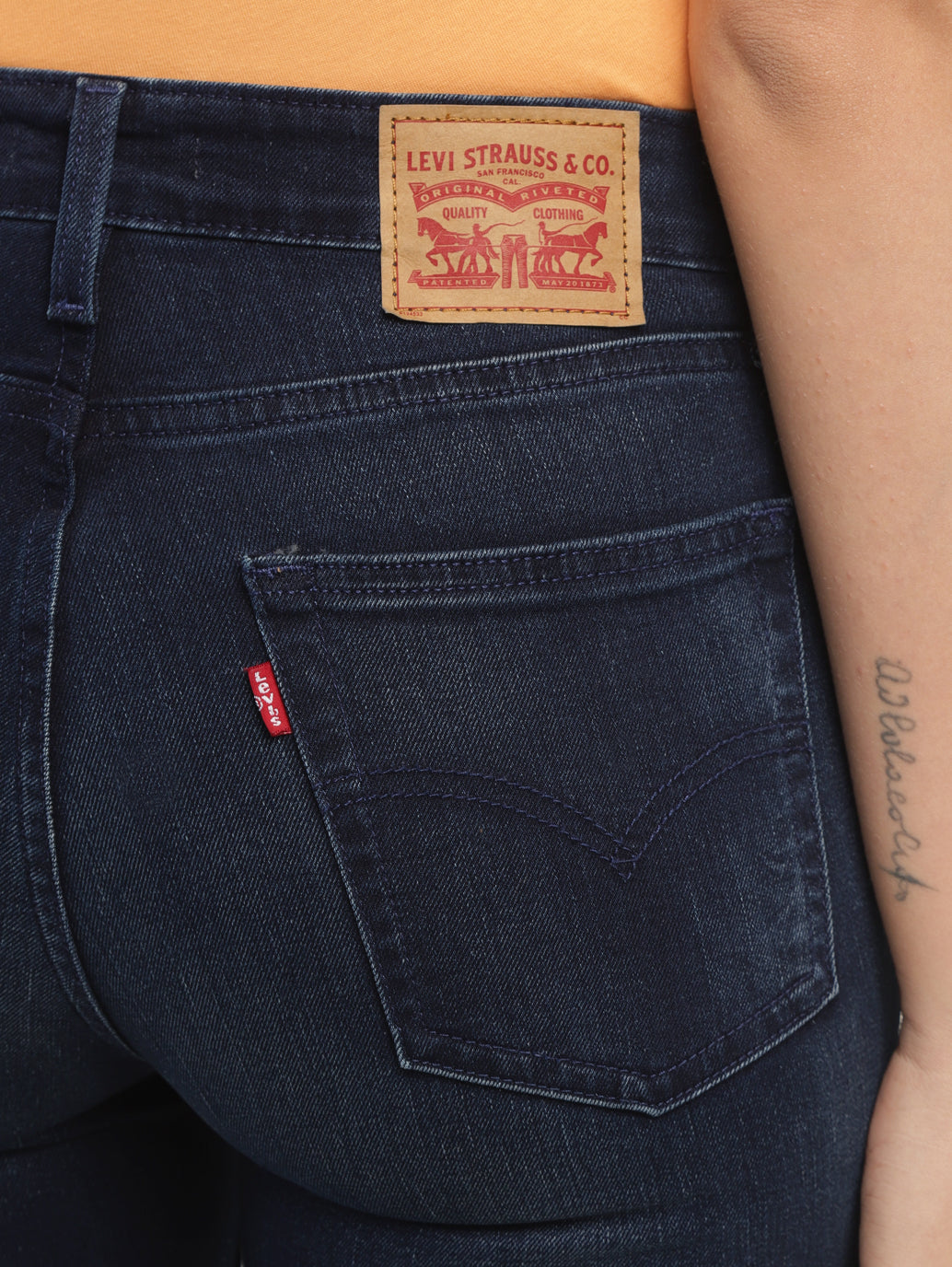 Women's 721 Blue Skinny Fit High Rise Jeans - 814d3e83-4689-4616-a907-e42d6a8430c9 View