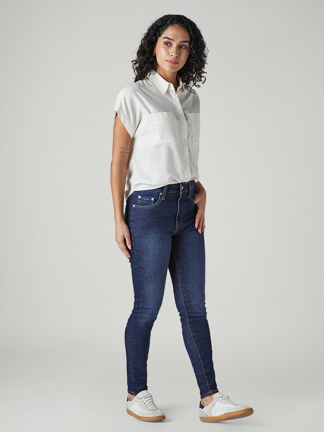 Women's 721 Dark Blue Skinny Fit High Rise Jeans - Side View
