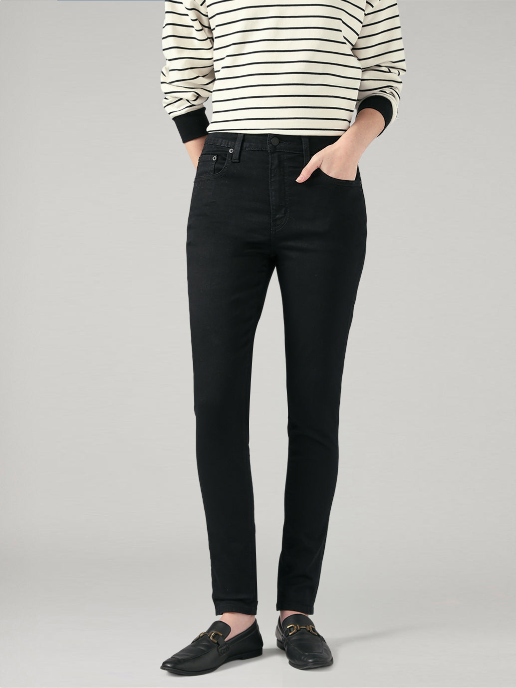 Women's 721 Black Skinny Fit High Rise Jeans - Front View