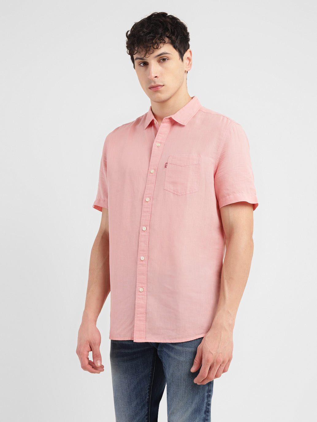 Men's Pink Solid Slim Fit Shirt - f4a5b659-d7eb-4b5b-86b1-6d6c7387dc61 View