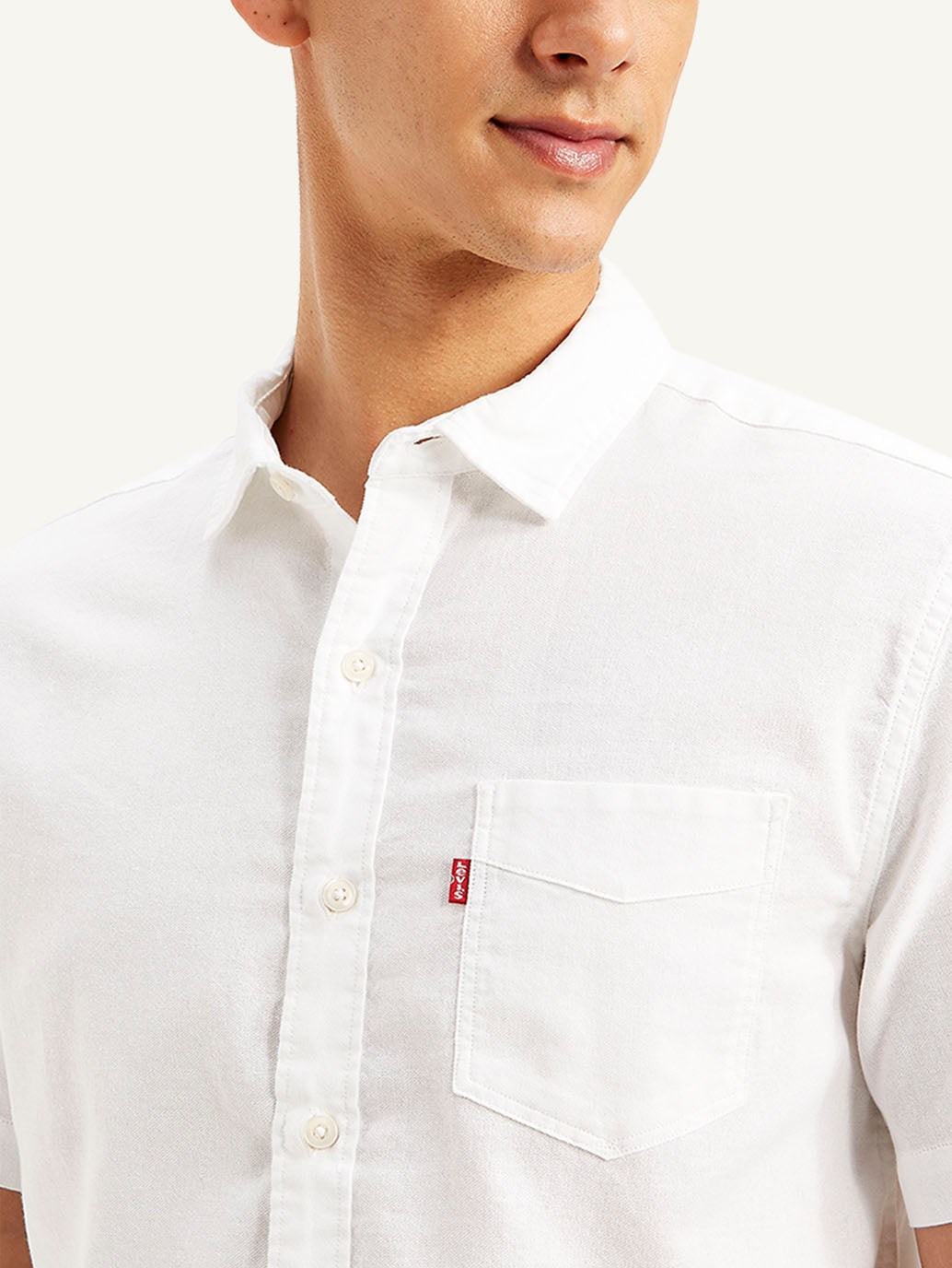 Men's Solid Slim Fit Oxford Shirt - Detail View