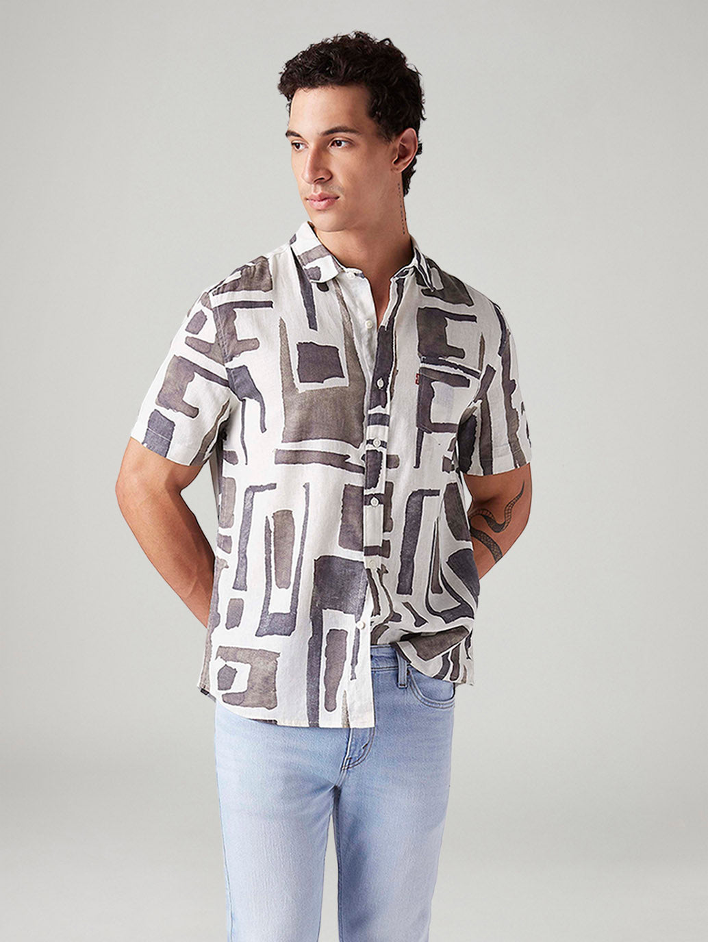 Men's Abstract Slim Fit Shirt