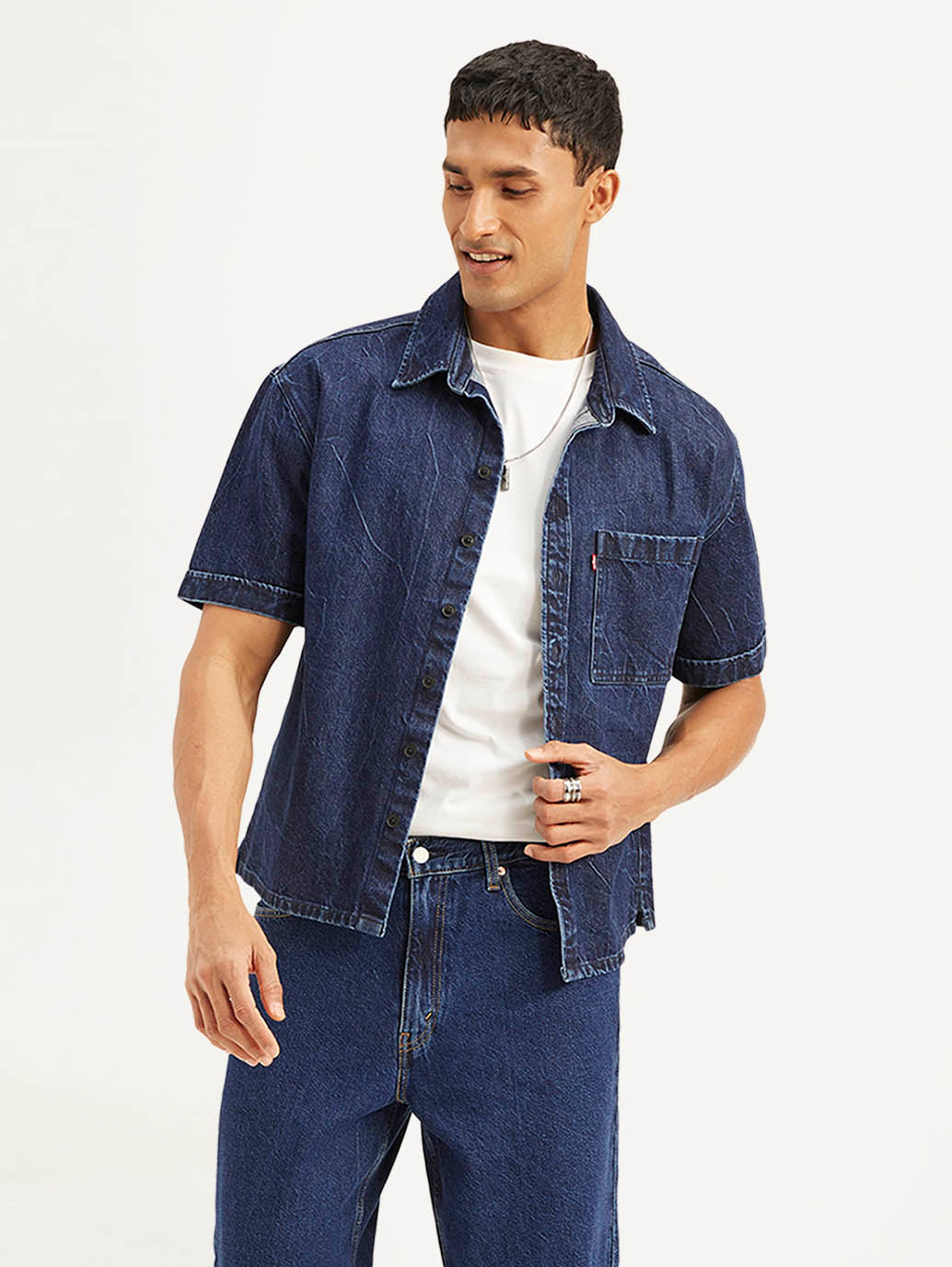 Men's Solid Relaxed Fit Shirt - 27043239bf3d80b493236af50c6ccd80 View