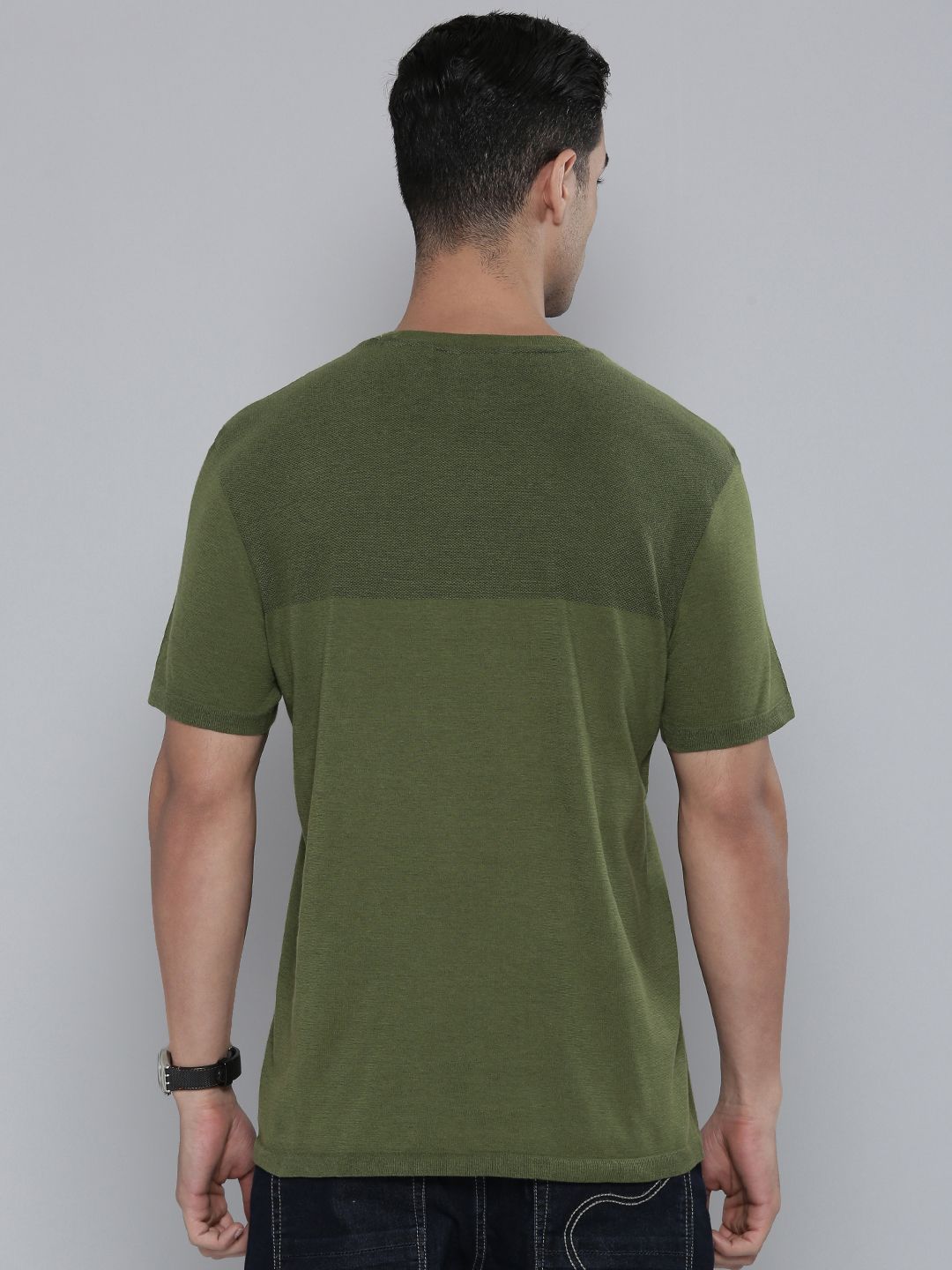 Men's Solid Crew Neck T-shirt - 2edac1bd4b8fb579e77f4956f7f95f11 View