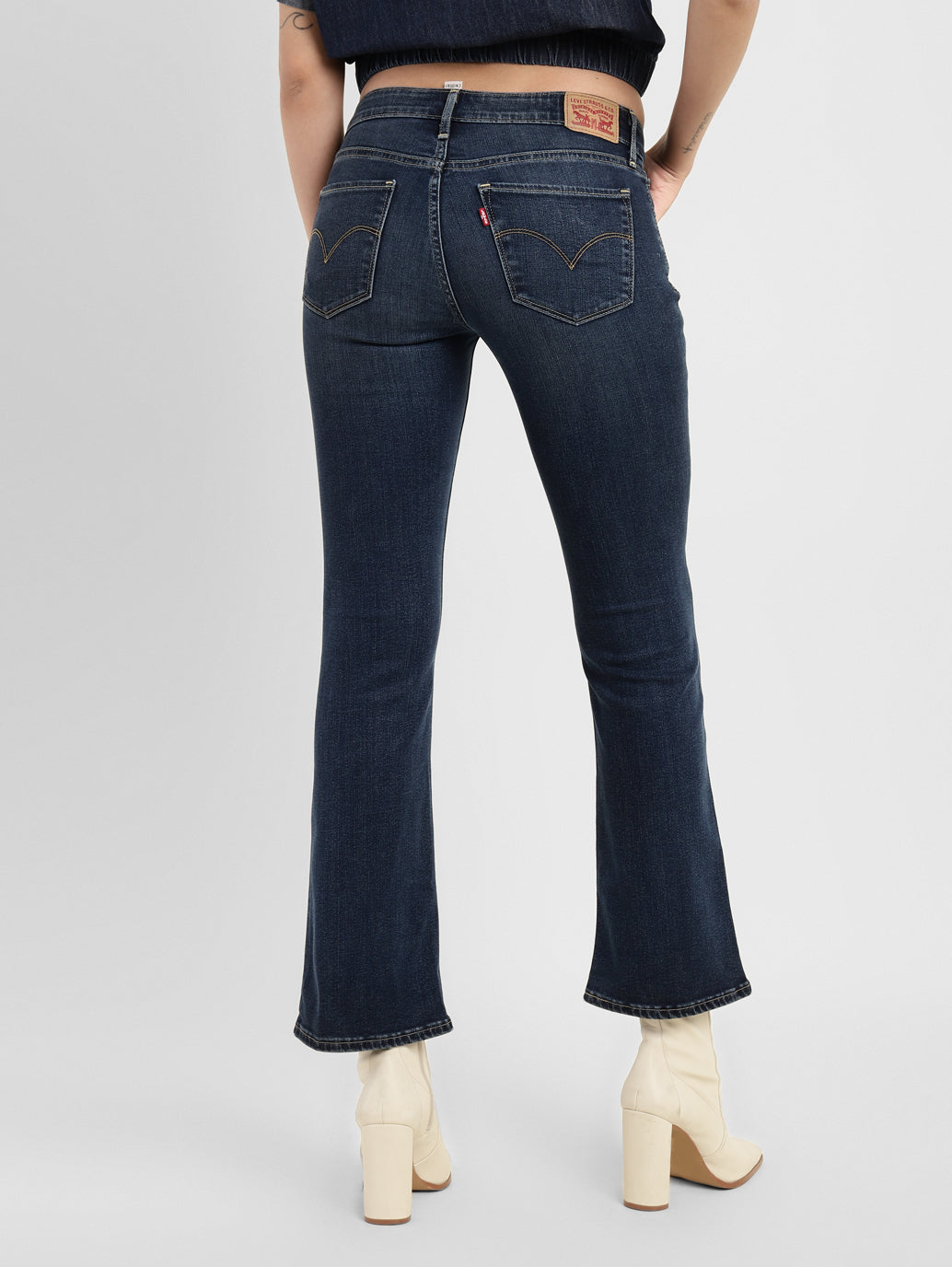 Women's 715 Blue Flared Fit Mid Rise Jeans - 85c2c64b-dc5c-49c6-9167-ee525c637f56 View